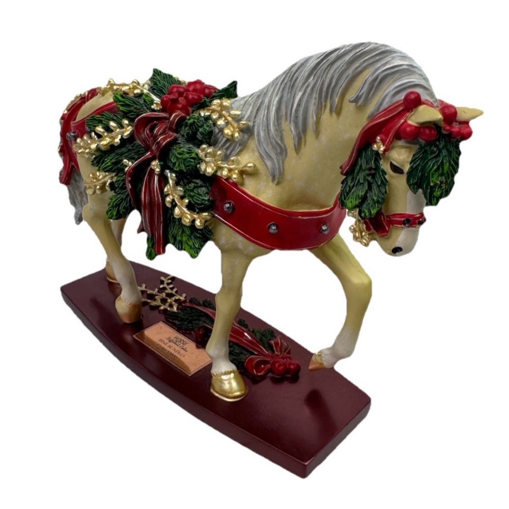 2010 Westland Giftware Horse of a Different Color Figurine “Pine Bundles” 20602